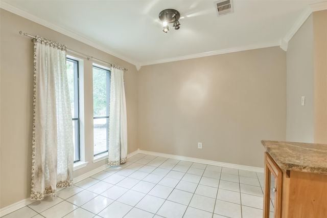 20 Tulip Hill Court, Spring, TX 77380