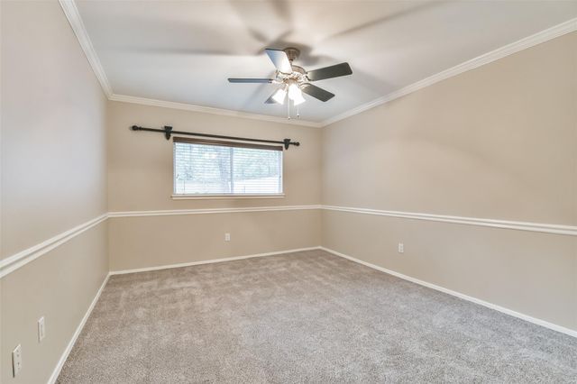 20 Tulip Hill Court, Spring, TX 77380