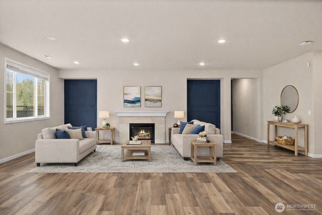 32709 Ash Avenue SE, Black Diamond, WA 98010