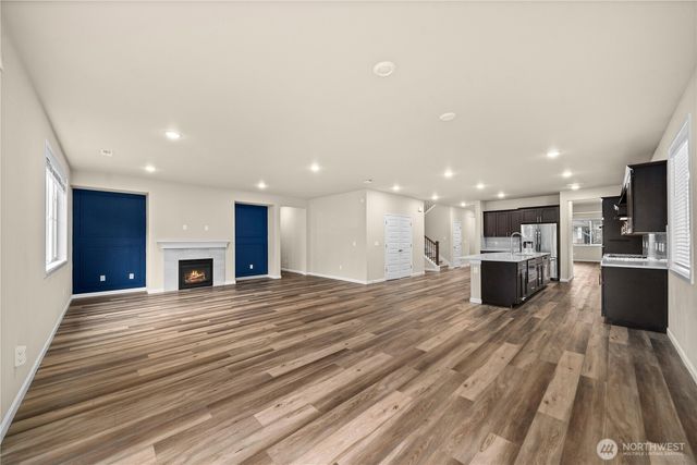 32709 Ash Avenue SE, Black Diamond, WA 98010