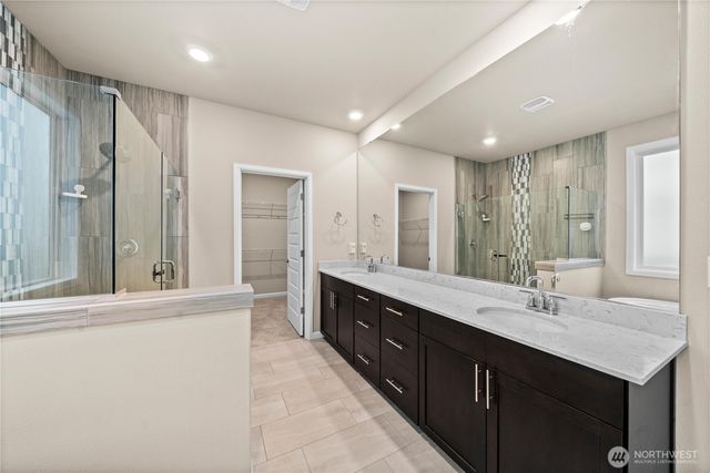 32709 Ash Avenue SE, Black Diamond, WA 98010