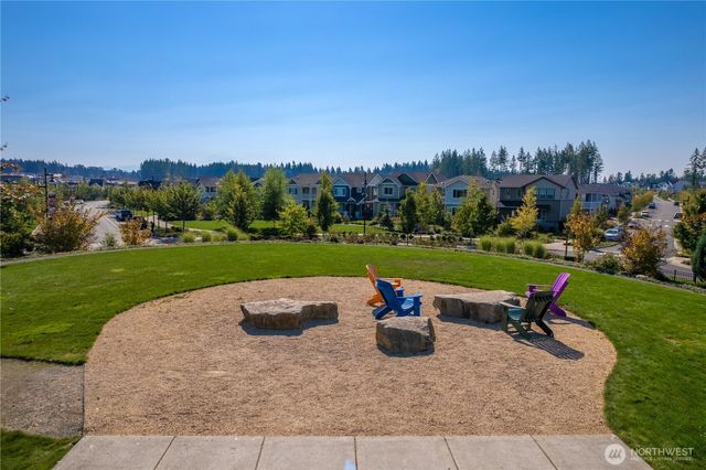 32709 Ash Avenue SE, Black Diamond, WA 98010