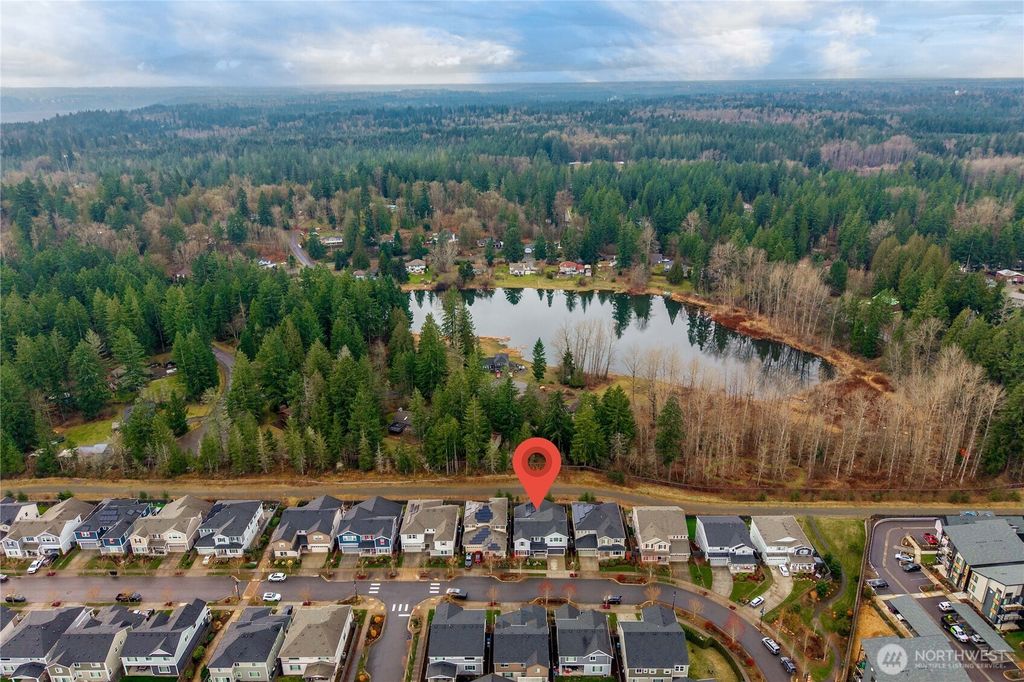 32709 Ash Avenue SE, Black Diamond, WA 98010