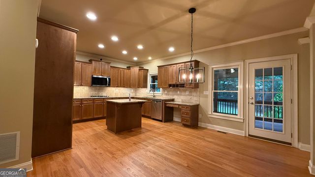4920 Magnolia Creek Drive, Cumming, GA 30028