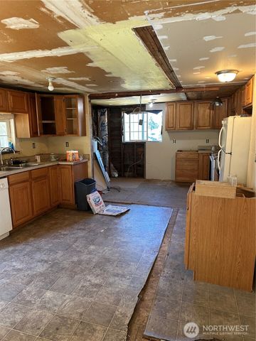 550 Holcomb Road, Kelso, WA 98626