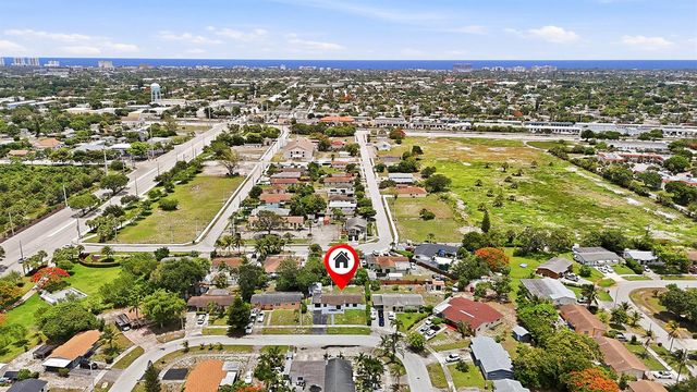 1060 SW 5th Terrace, Deerfield Beach, FL 33441