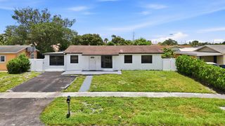 1060 SW 5th Terrace, Deerfield Beach, FL 33441
