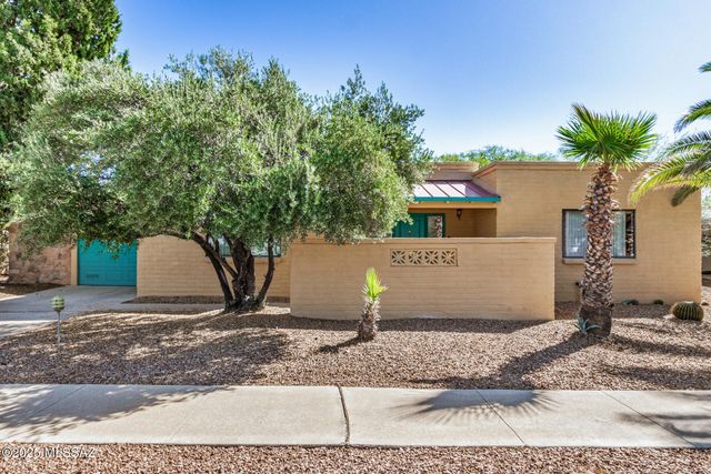 741 S Abrego Drive, Green Valley, AZ 85614