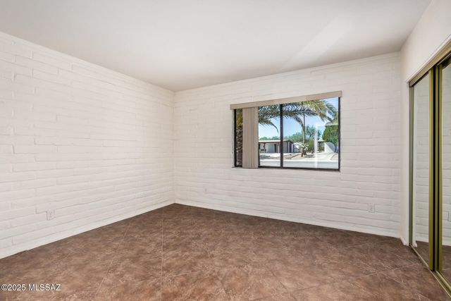 741 S Abrego Drive, Green Valley, AZ 85614