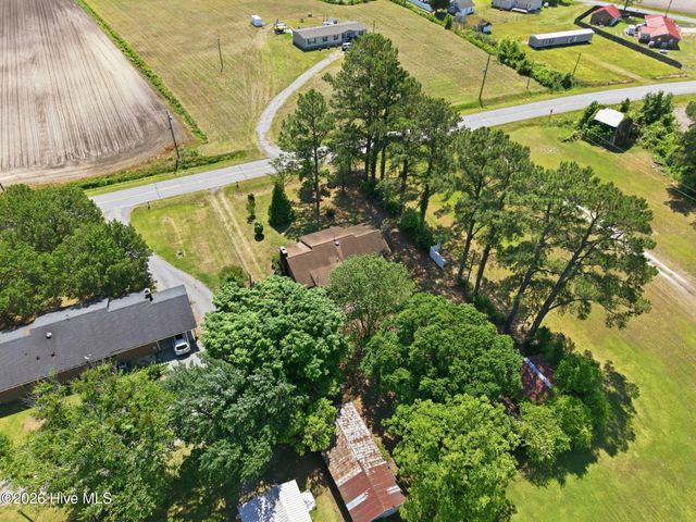 2013 Holland Road, Greenville, NC 27834