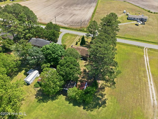 2013 Holland Road, Greenville, NC 27834