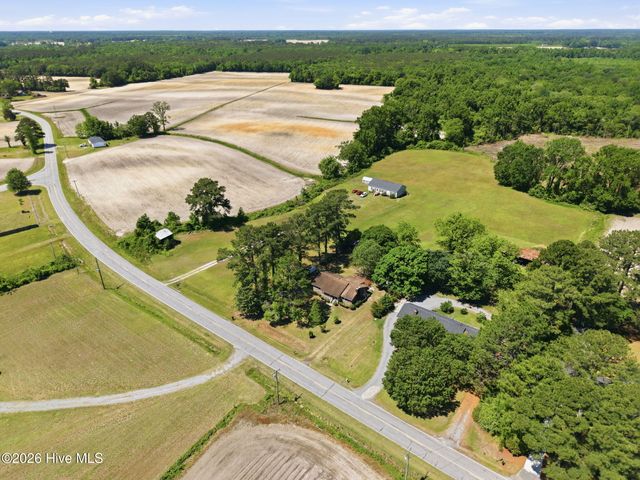 2013 Holland Road, Greenville, NC 27834