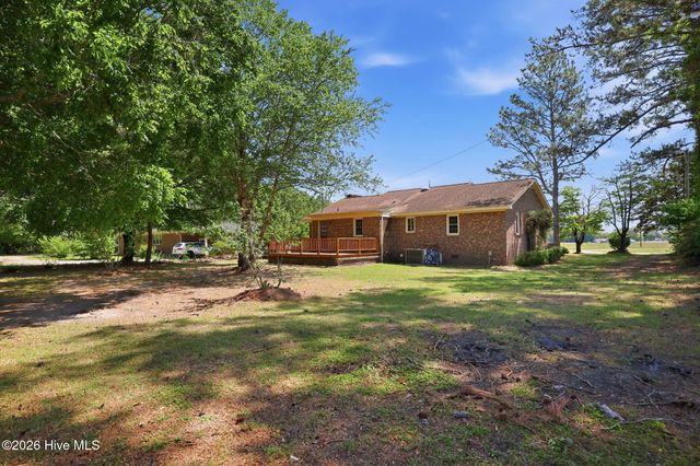 2013 Holland Road, Greenville, NC 27834