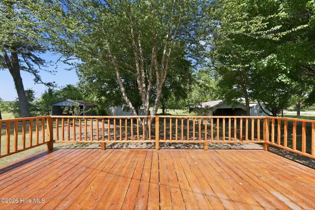 2013 Holland Road, Greenville, NC 27834