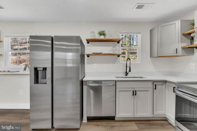 29853 HILLVIEW DR, Mechanicsville, MD 20659