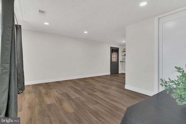 29853 HILLVIEW DR, Mechanicsville, MD 20659