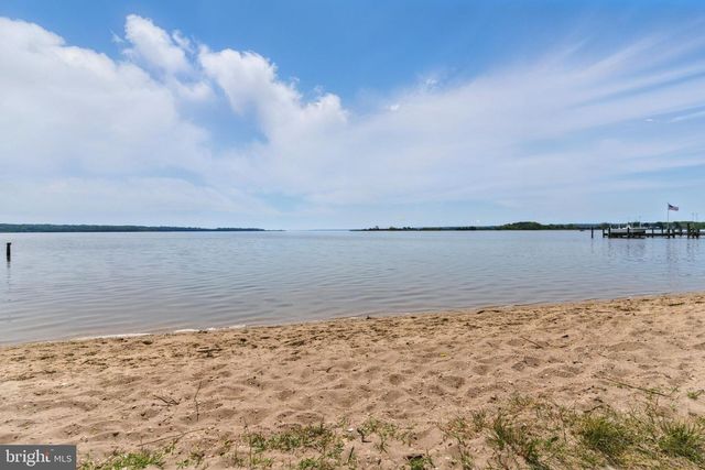 29853 HILLVIEW DR, Mechanicsville, MD 20659