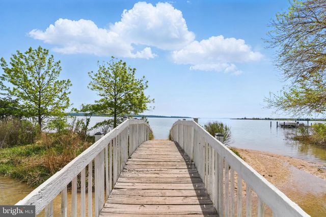 29853 HILLVIEW DR, Mechanicsville, MD 20659