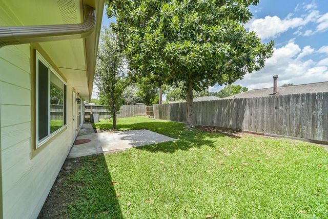 15806 Pfeiffer Drive, Houston, TX 77082