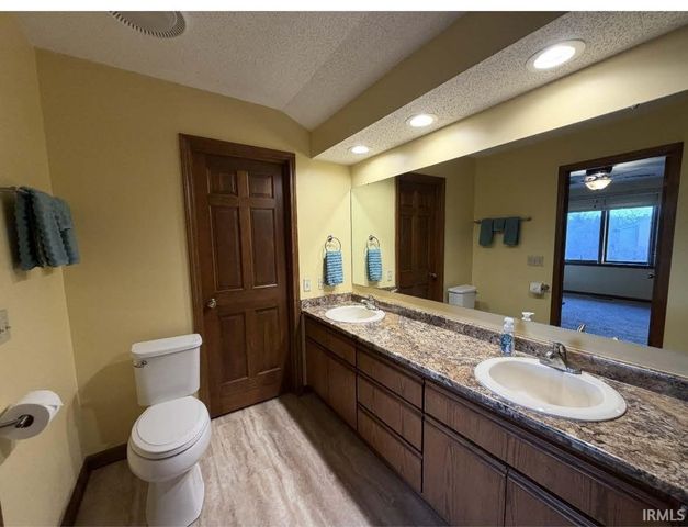 2611 Neptunes Crossing, Fort Wayne, IN 46815