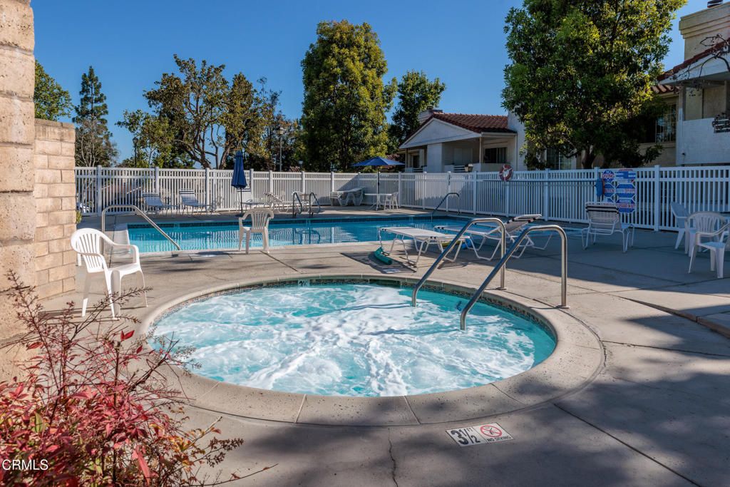 Image 24 of property listing at 2913 Antonio Drive 306, Camarillo, CA 93010