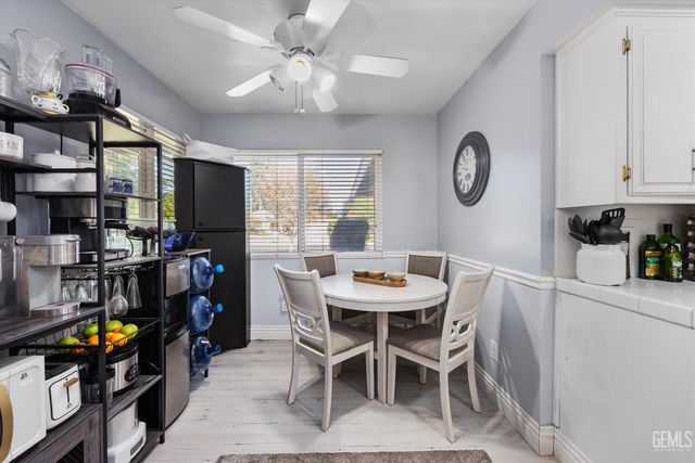 2105 Jason Street, Bakersfield, CA 93312