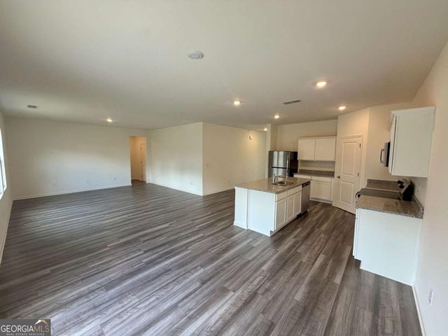 124 Heartland Drive, Dallas, GA 30157