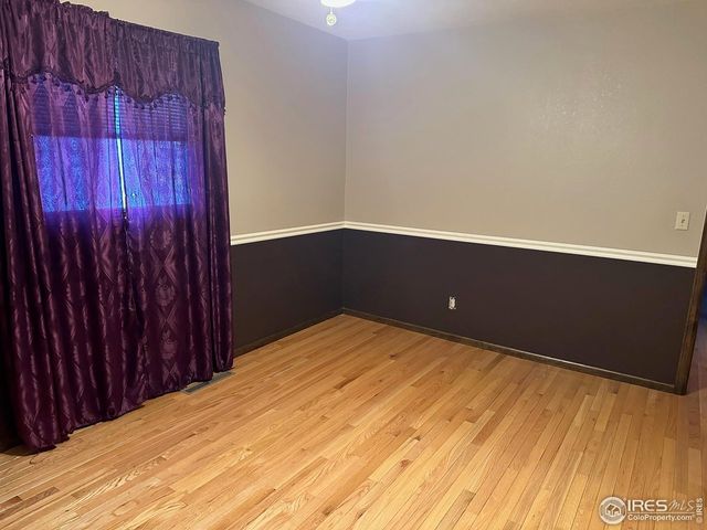 420 W 6th St, Julesburg, CO 80737