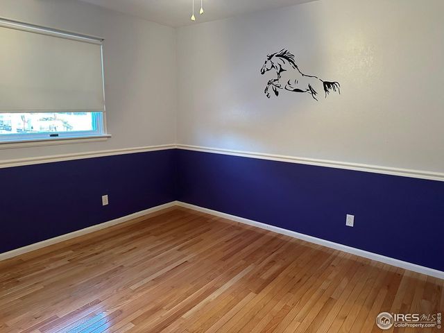 420 W 6th St, Julesburg, CO 80737