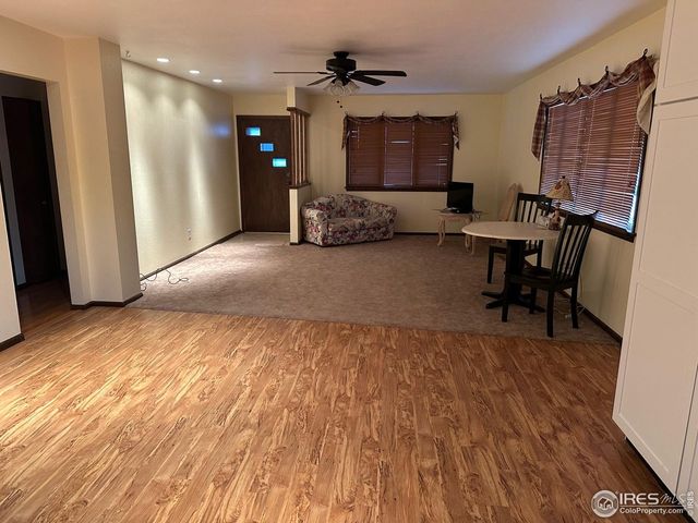 420 W 6th St, Julesburg, CO 80737