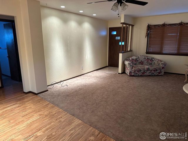 420 W 6th St, Julesburg, CO 80737