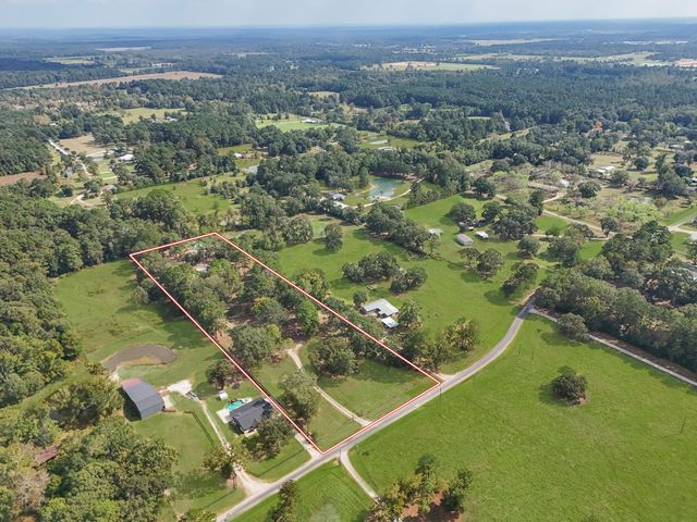 390 County Road 2230, Cleveland, TX 77327