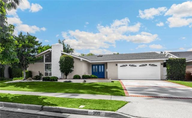 208 Somerset Drive, Placentia, CA 92870