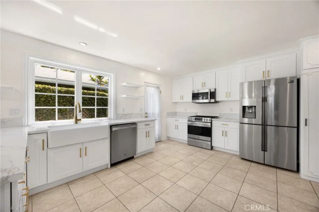 208 Somerset Drive, Placentia, CA 92870