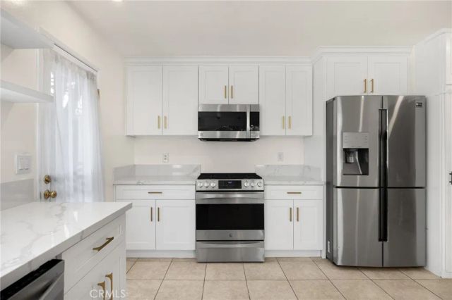 208 Somerset Drive, Placentia, CA 92870