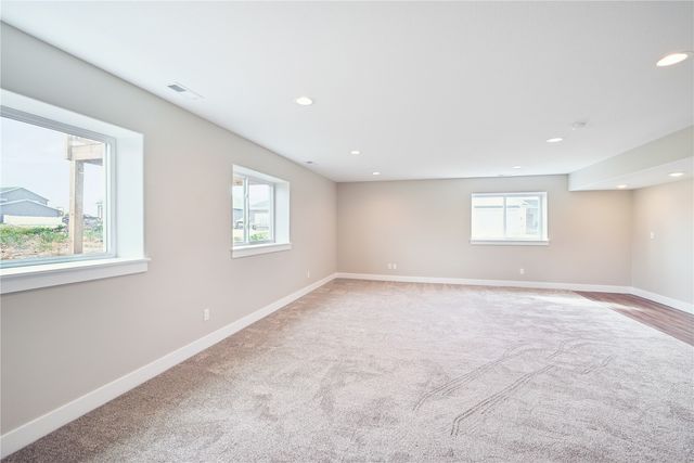 1382 Foxtail Drive, Fairfax, IA 52228