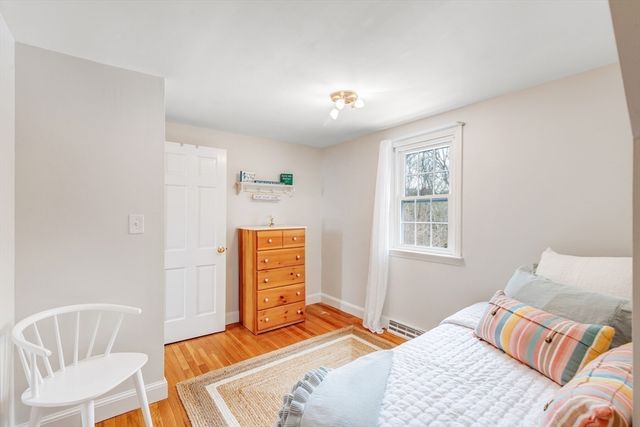 1 Fox Lane, Falmouth, MA 02540