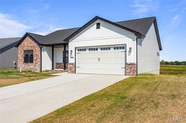 926 Seneca Drive, Waterloo, IL 62298