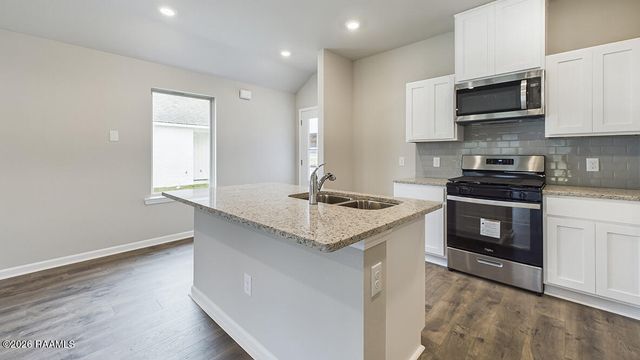 197 Stable Drive, Opelousas, LA 70570