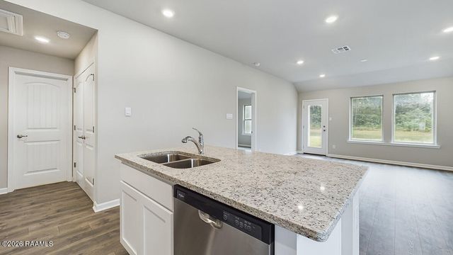 197 Stable Drive, Opelousas, LA 70570