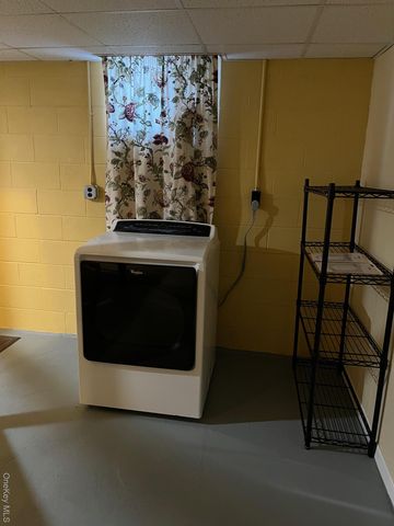 1011 Mountain View Court, Kingston, NY 12401