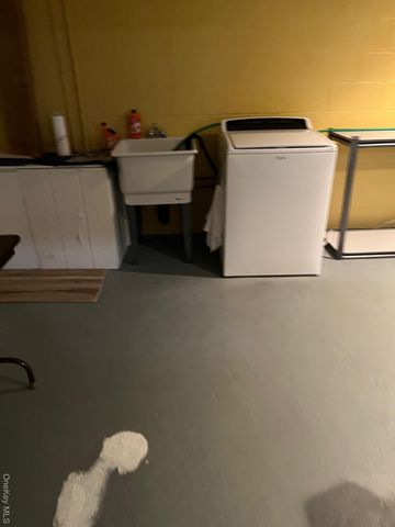 1011 Mountain View Court, Kingston, NY 12401