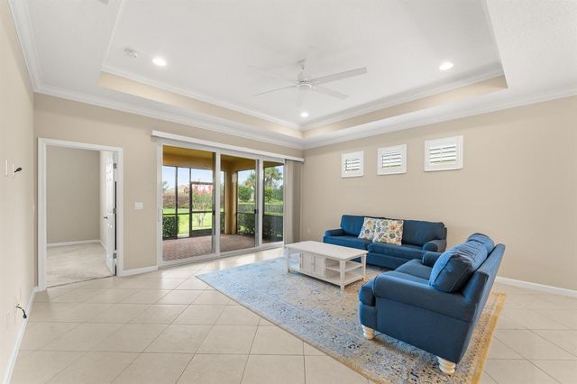 12784 SW Lake Fern, Port St. Lucie, FL 34987