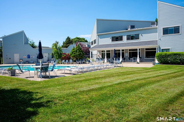 64 Turtle Bay Drive 64, Branford, CT 06405