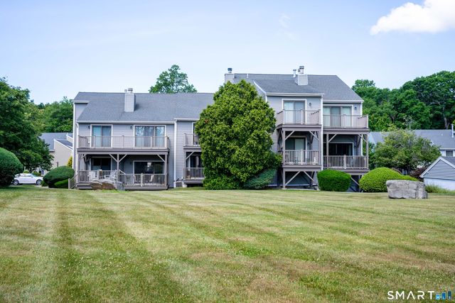64 Turtle Bay Drive 64, Branford, CT 06405