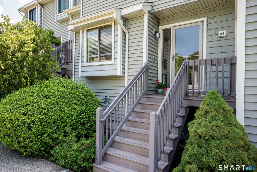 64 Turtle Bay Drive 64, Branford, CT 06405