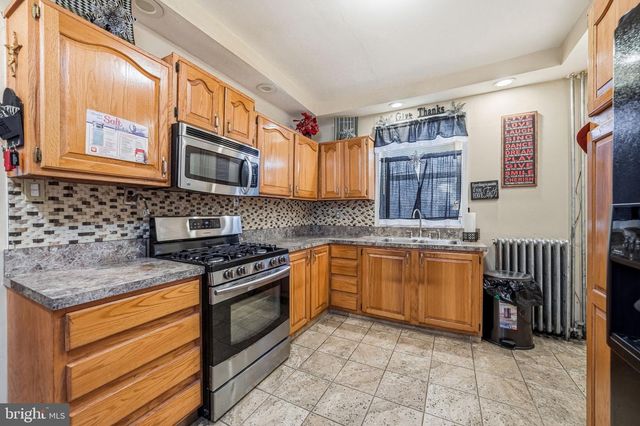 305 S JOHNSTON AVE, Hamilton, NJ 08609