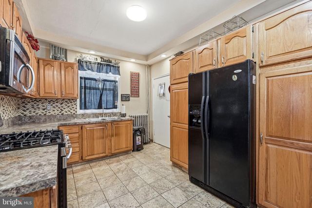 305 S JOHNSTON AVE, Hamilton, NJ 08609