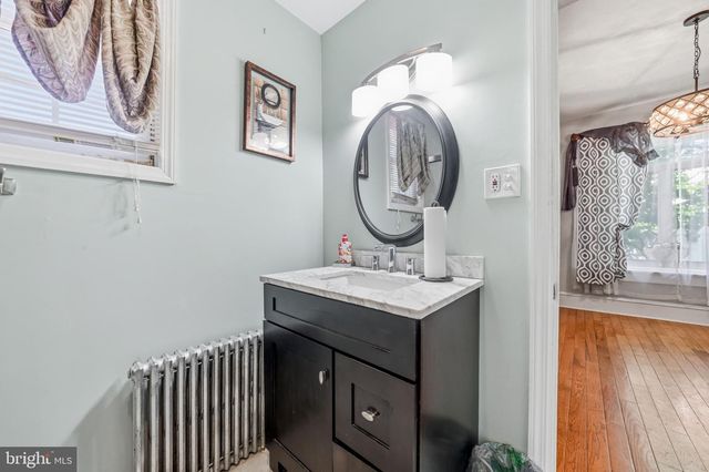 305 S JOHNSTON AVE, Hamilton, NJ 08609