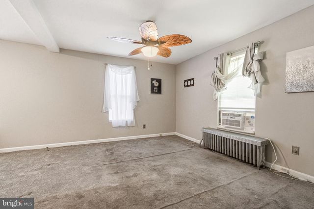 305 S JOHNSTON AVE, Hamilton, NJ 08609